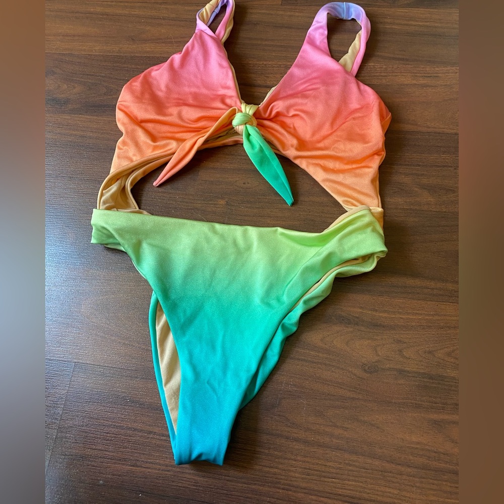 Reef multicolor one piece bikini - Picture 2 of 4